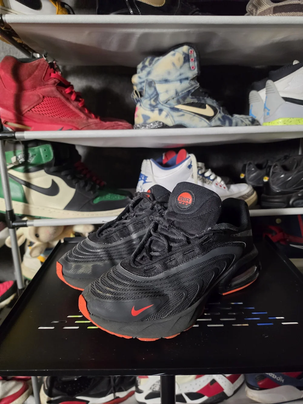 🔥 Nike Air Max Fire Black and Orange Men’s Size 8 Athletic Shoes